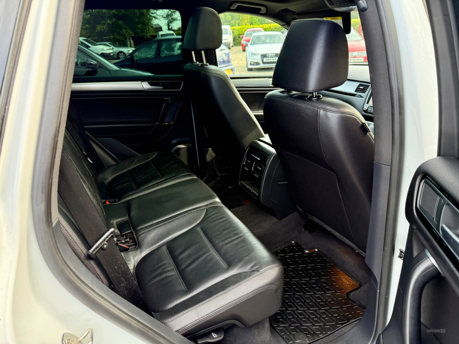 Volkswagen Touareg DIESEL ESTATE in Derry / Londonderry