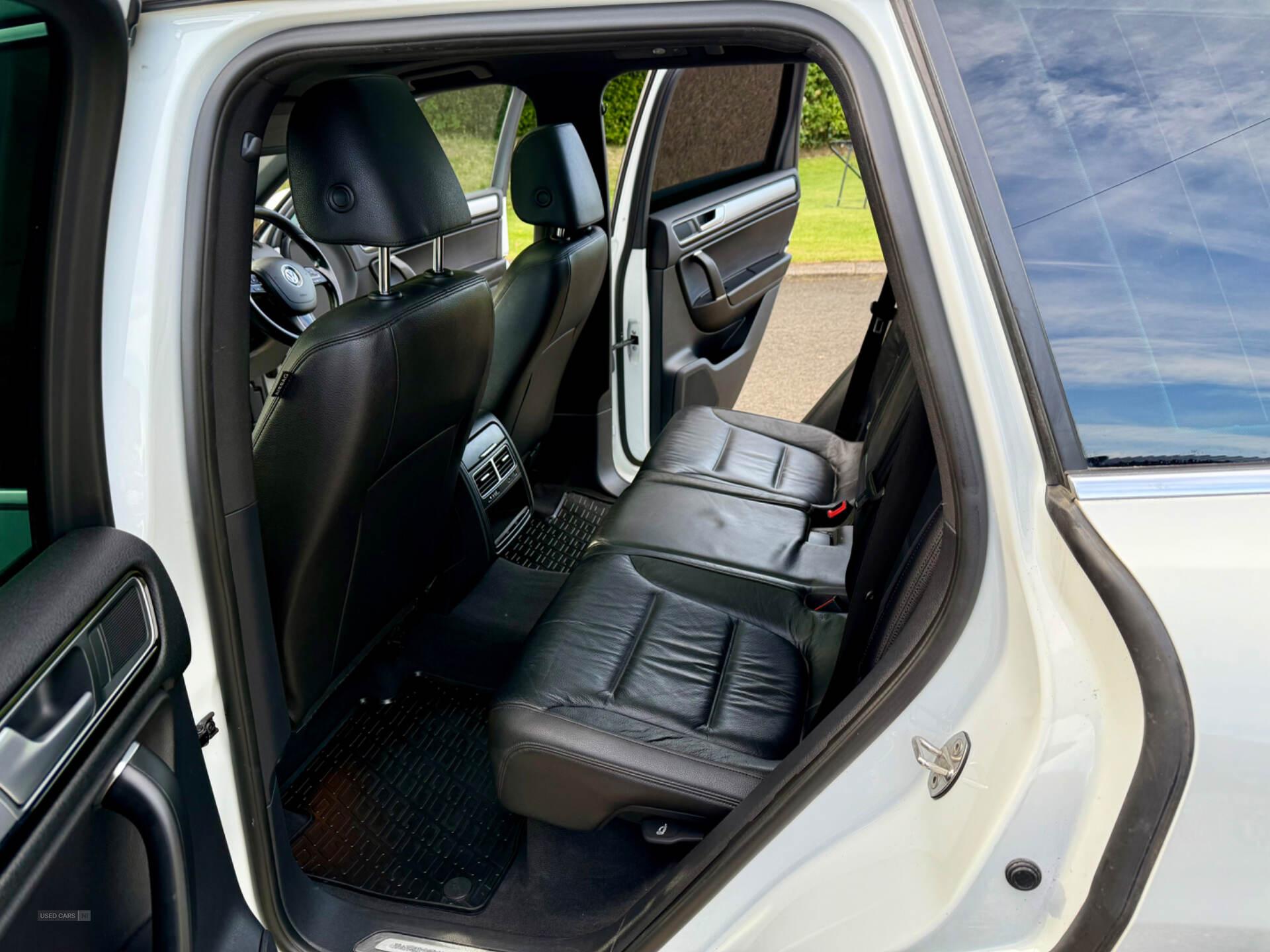 Volkswagen Touareg DIESEL ESTATE in Derry / Londonderry