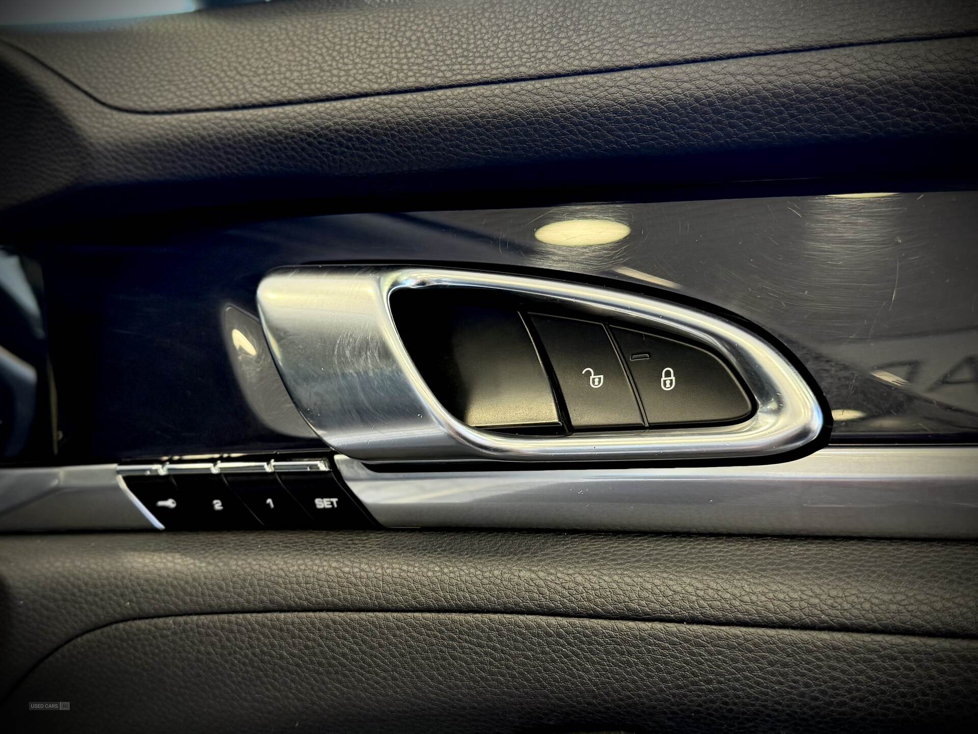 Mar 2015 Porsche Panamera 3.0 [300] V6 Diesel 4dr Tiptronic S
