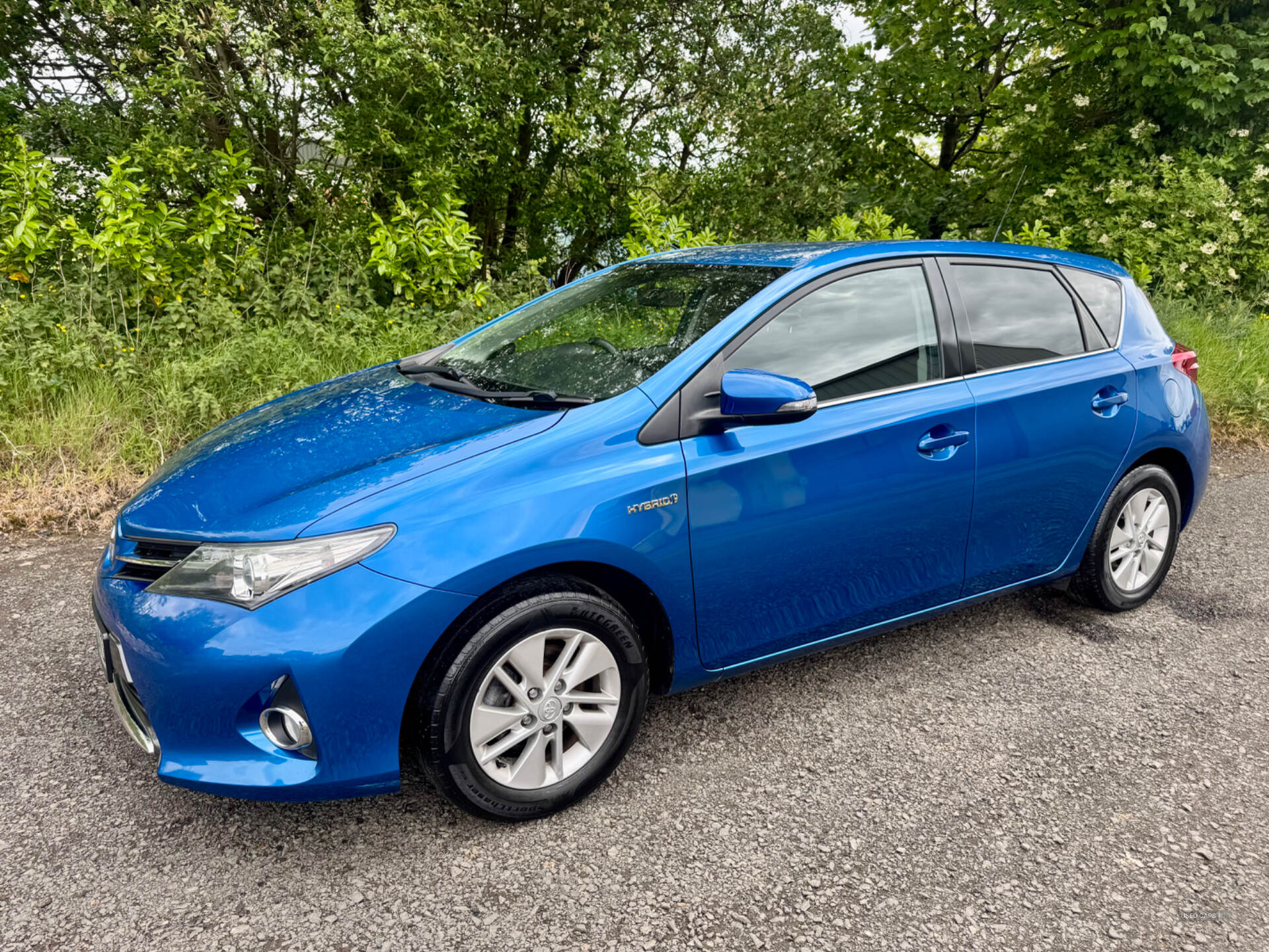Oct 2013 Toyota Auris 1.8 VVTi Hybrid Icon 5dr CVT Auto