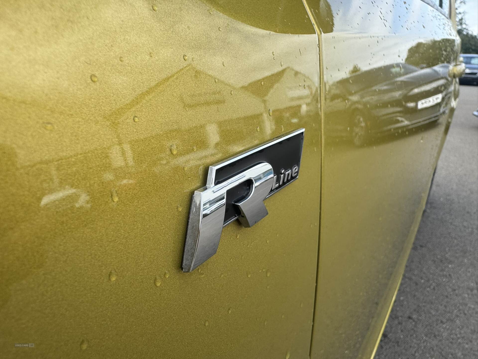 Car Thumbnail 6