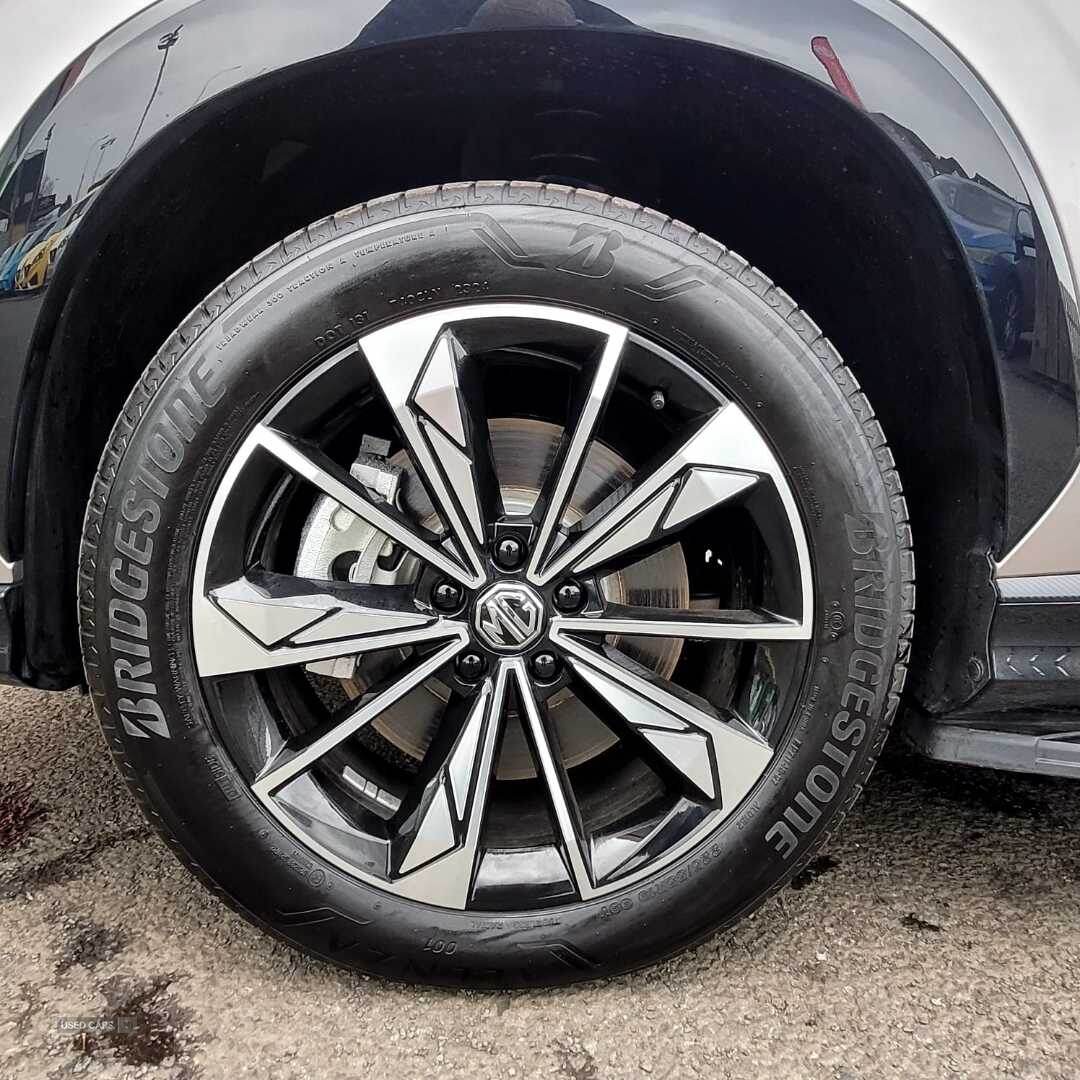 Oct 2024 MG HS 1.5 T-GDI PHEV SE 5dr Auto