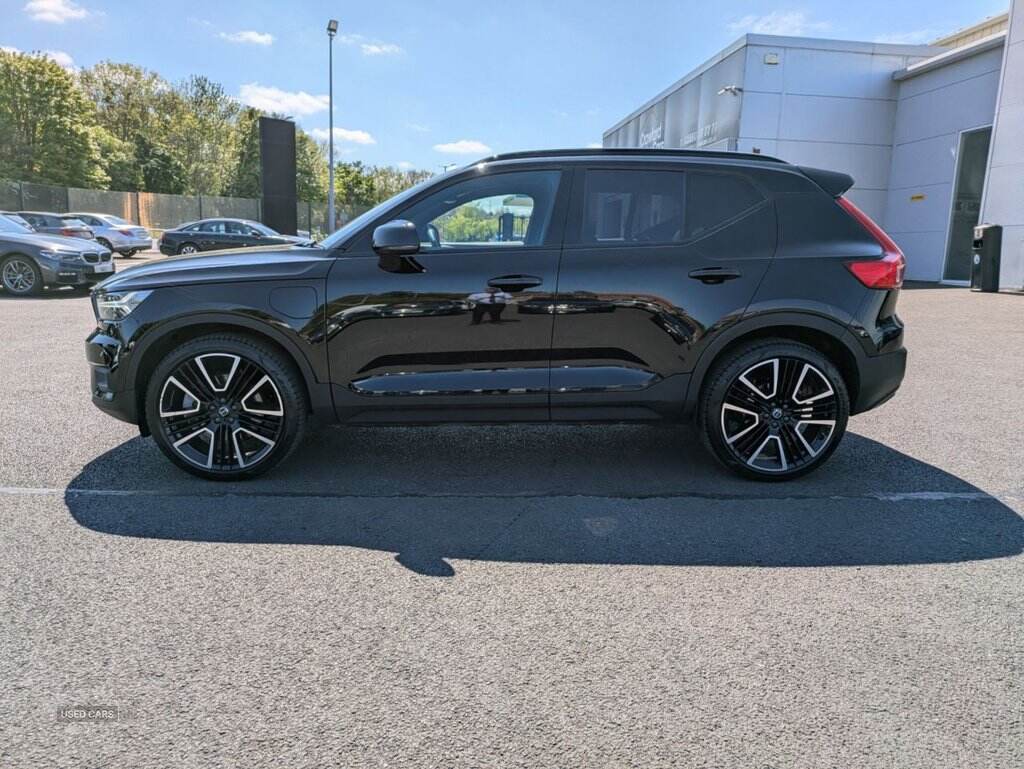 Mar 2022 Volvo XC40 1.5 T5 Recharge PHEV R DESIGN Pro 5dr Auto