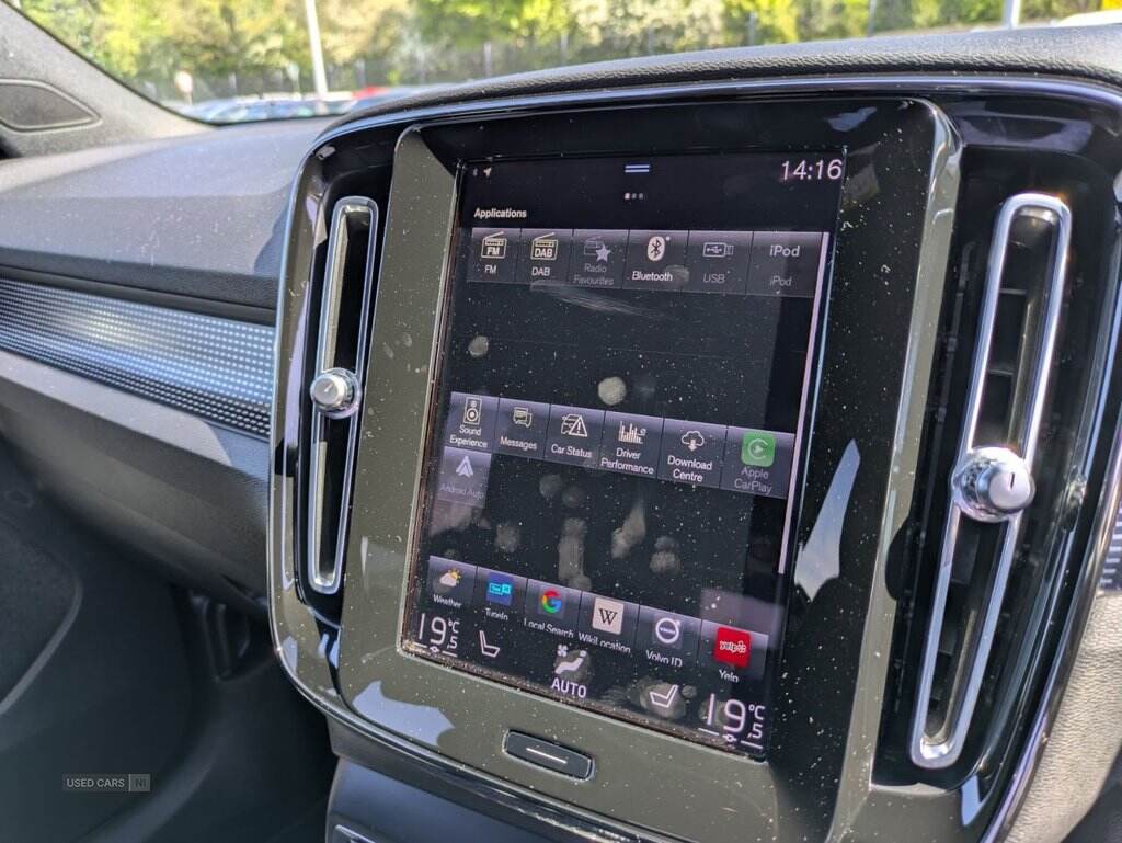 Mar 2022 Volvo XC40 1.5 T5 Recharge PHEV R DESIGN Pro 5dr Auto