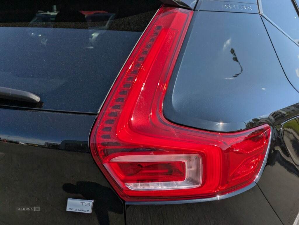Mar 2022 Volvo XC40 1.5 T5 Recharge PHEV R DESIGN Pro 5dr Auto