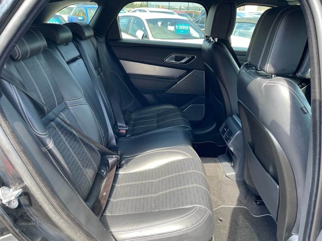 Mar 2019 Land Rover Range Rover Velar 2.0 D240 R-Dynamic HSE 5dr Auto