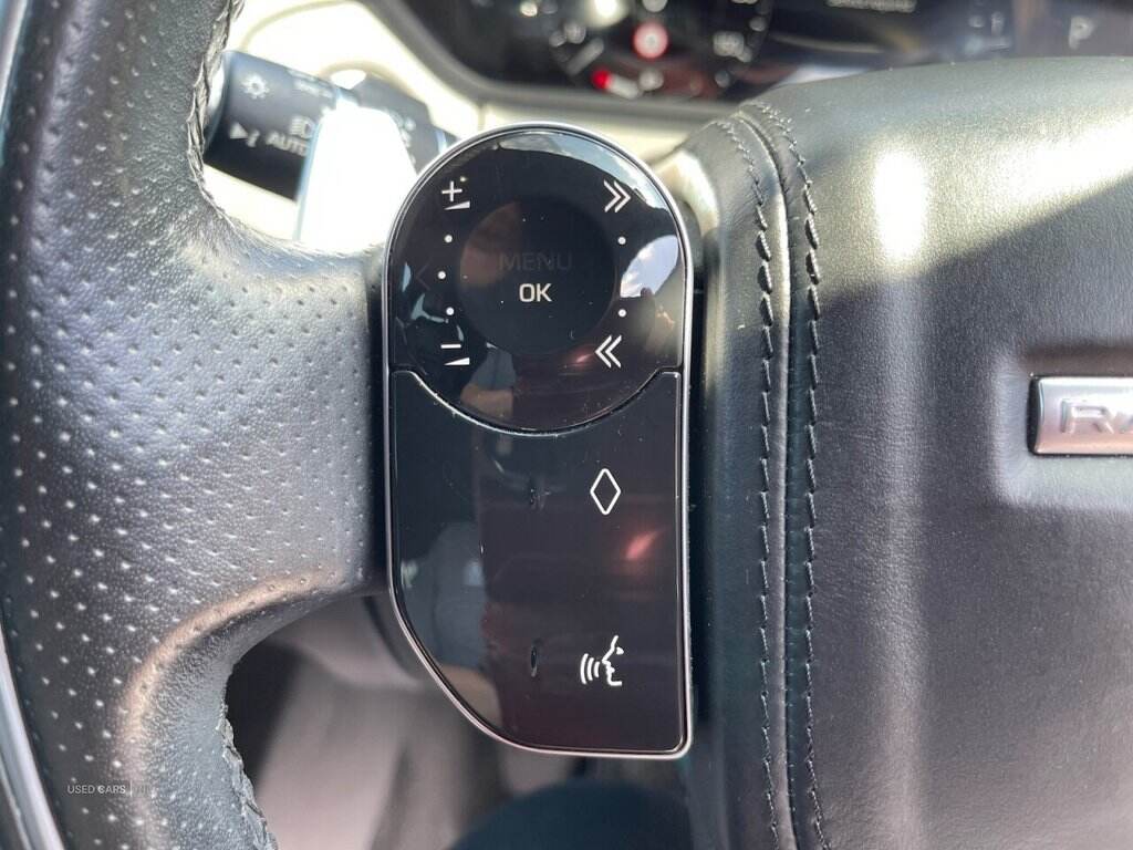 Mar 2019 Land Rover Range Rover Velar 2.0 D240 R-Dynamic HSE 5dr Auto