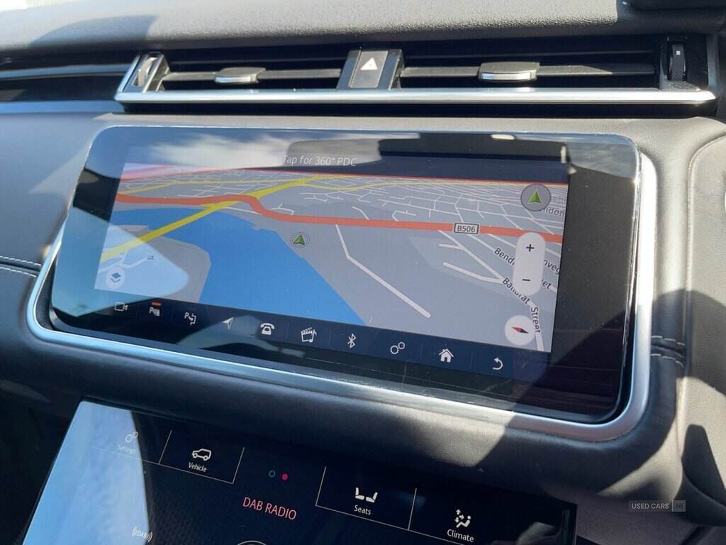 Mar 2019 Land Rover Range Rover Velar 2.0 D240 R-Dynamic HSE 5dr Auto
