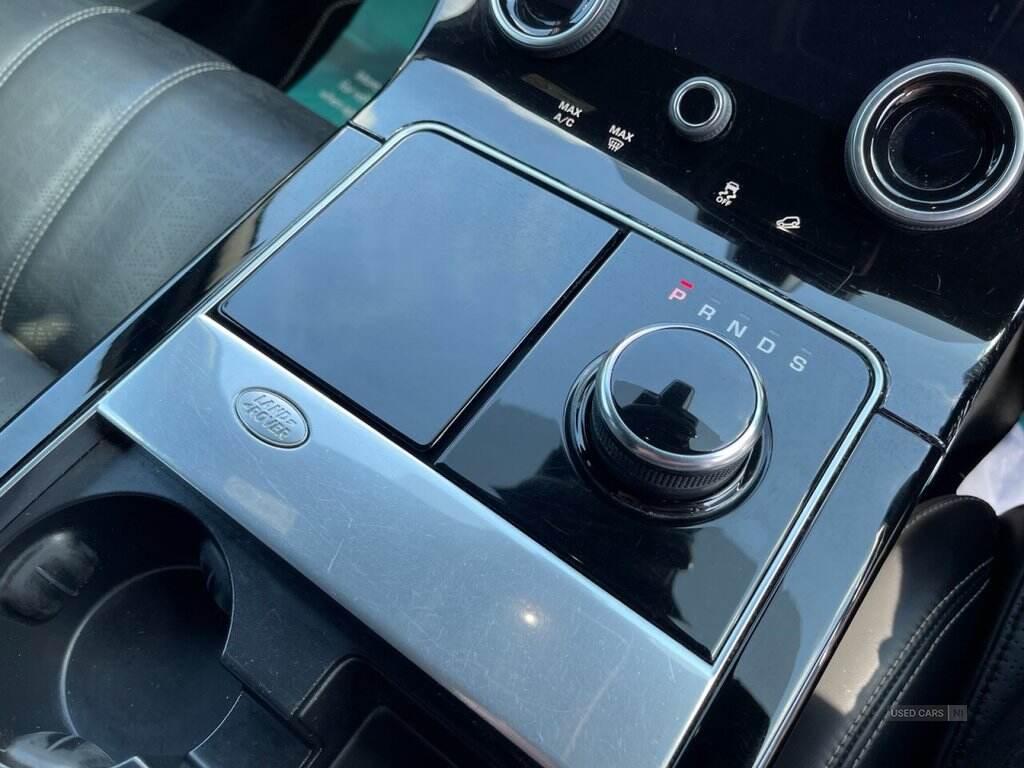 Mar 2019 Land Rover Range Rover Velar 2.0 D240 R-Dynamic HSE 5dr Auto
