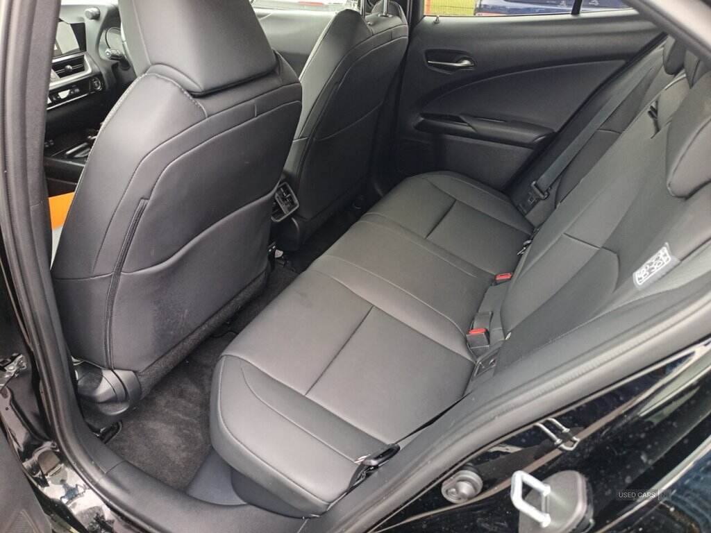 May 2023 Lexus UX 250h 2.0 F-Sport Design 5dr CVT