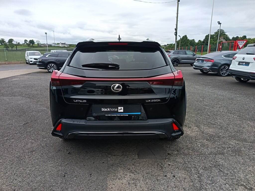 May 2023 Lexus UX 250h 2.0 F-Sport Design 5dr CVT