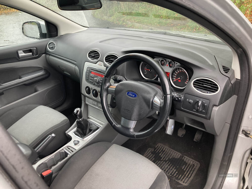 Feb 2010 Ford Focus 1.6 TDCi Zetec 5dr [110] [DPF]