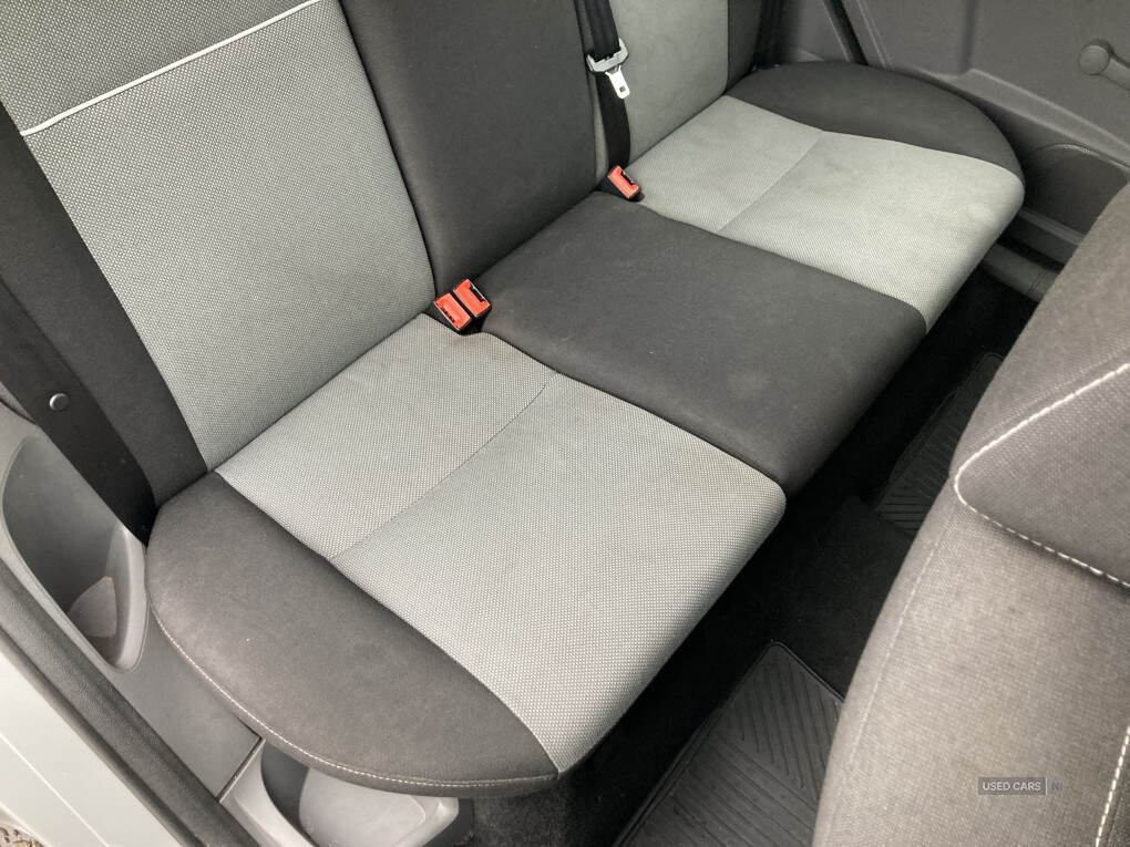 Feb 2010 Ford Focus 1.6 TDCi Zetec 5dr [110] [DPF]