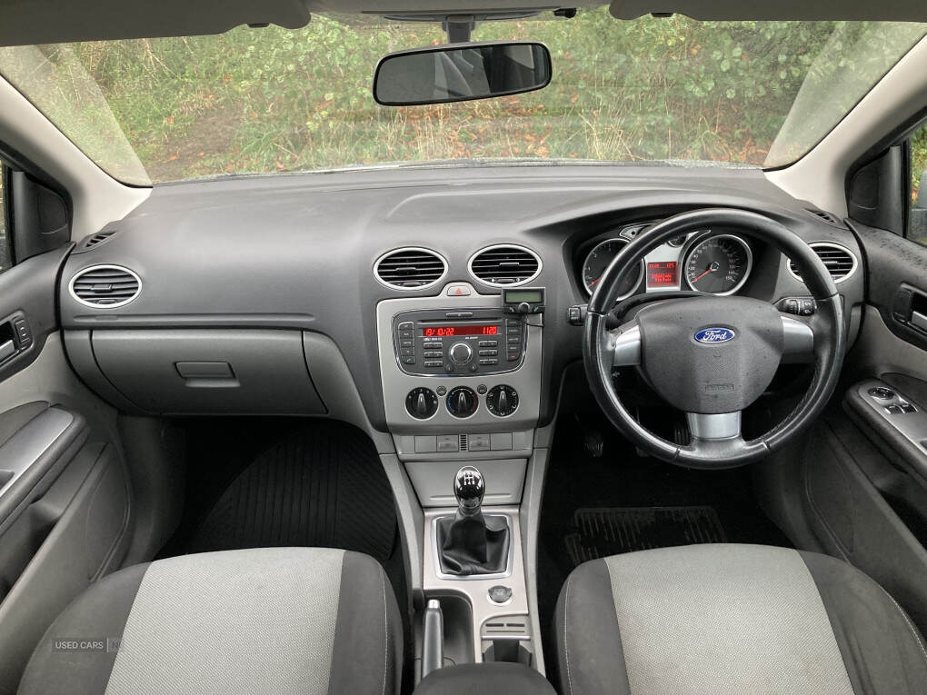 Feb 2010 Ford Focus 1.6 TDCi Zetec 5dr [110] [DPF]