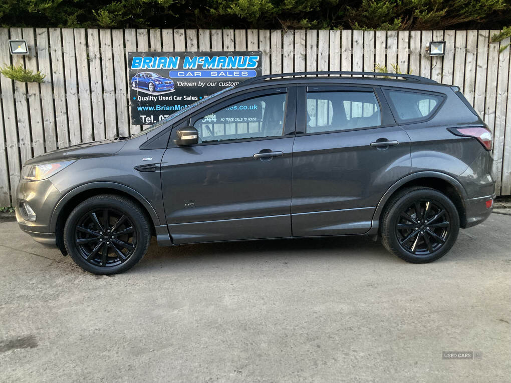Mar 2017 Ford Kuga 2.0 TDCi 180 ST-Line 5dr