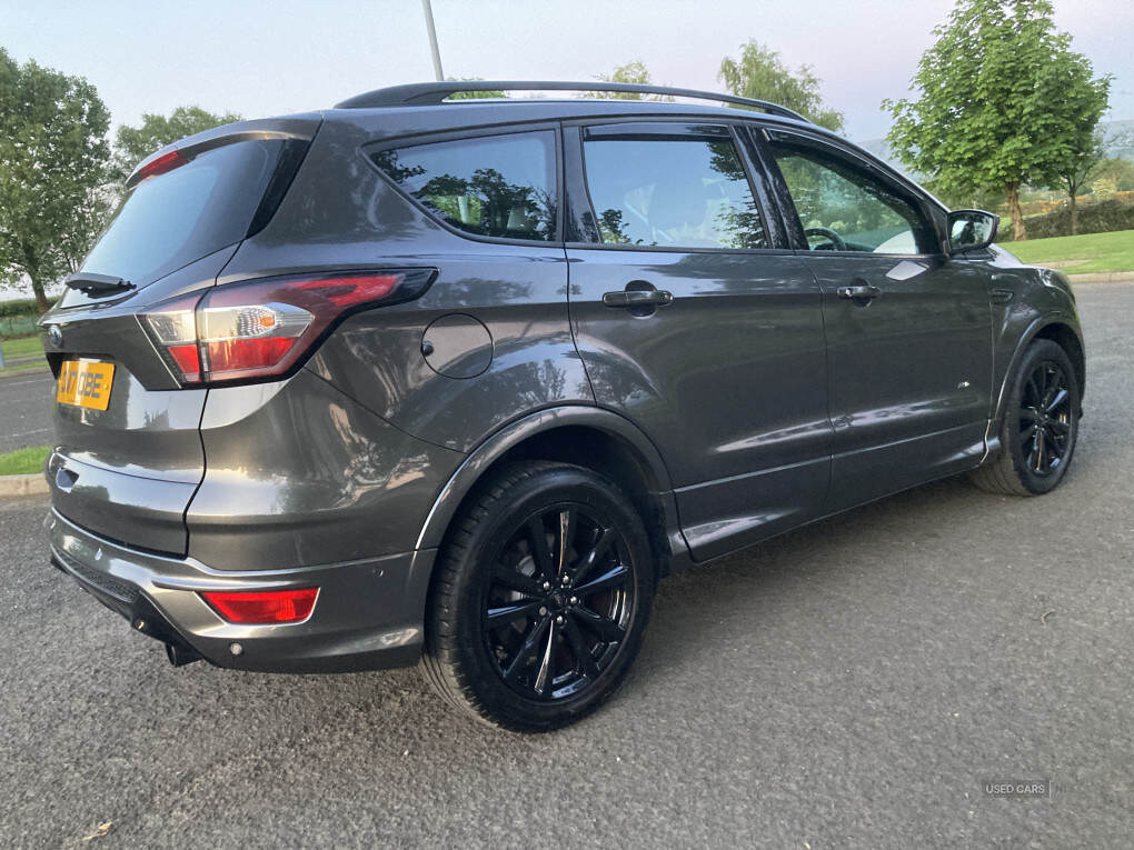 Mar 2017 Ford Kuga 2.0 TDCi 180 ST-Line 5dr