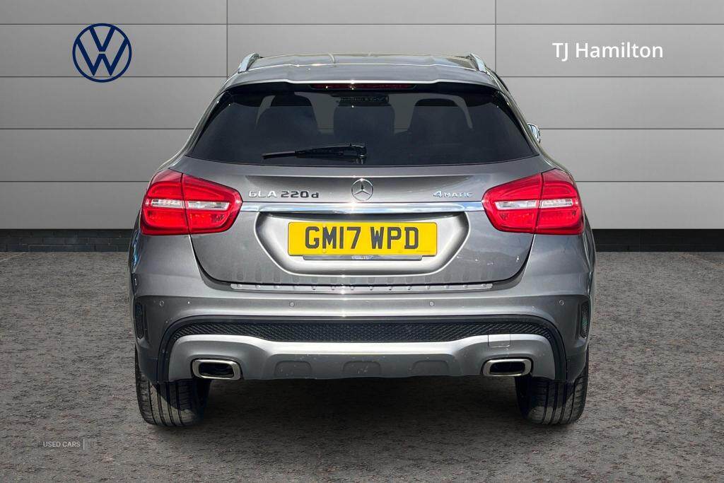 Jun 2017 Mercedes-Benz GLA-Class GLA 220d 4Matic AMG Line 5dr Auto [Premium]