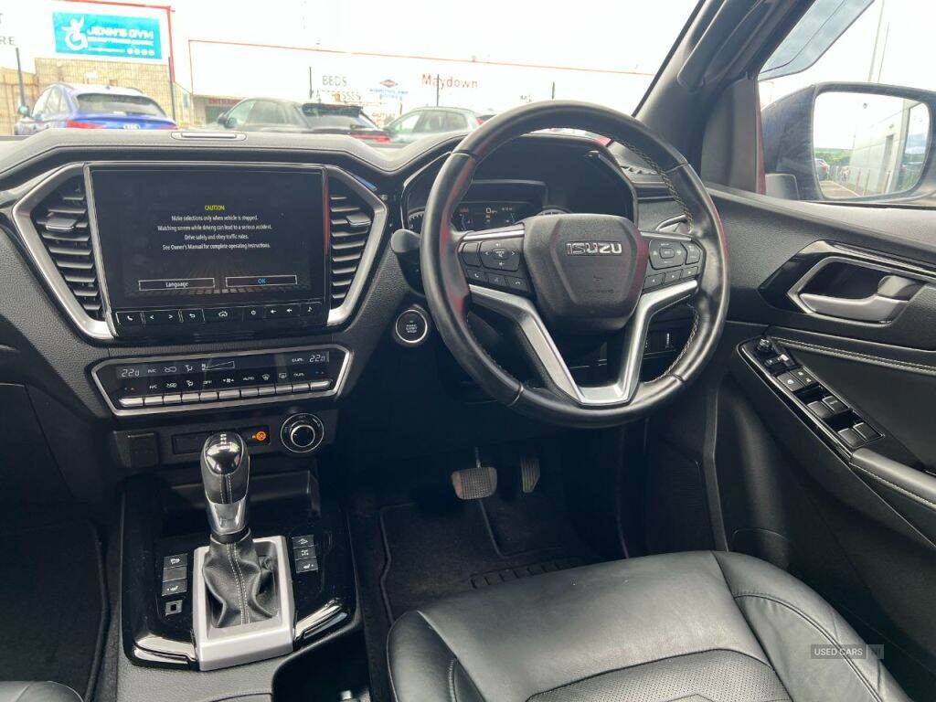Mar 2024 Isuzu D-Max 1.9 V-Cross Double Cab 4x4 Auto