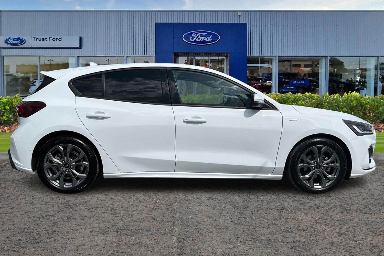 Mar 2024 Ford Focus 1.0 EcoBoost Hybrid mHEV ST-Line 5dr