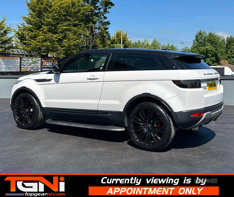 Oct 2011 Land Rover Range Rover Evoque 2.2 SD4 Pure 3dr