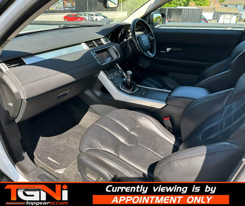 Oct 2011 Land Rover Range Rover Evoque 2.2 SD4 Pure 3dr