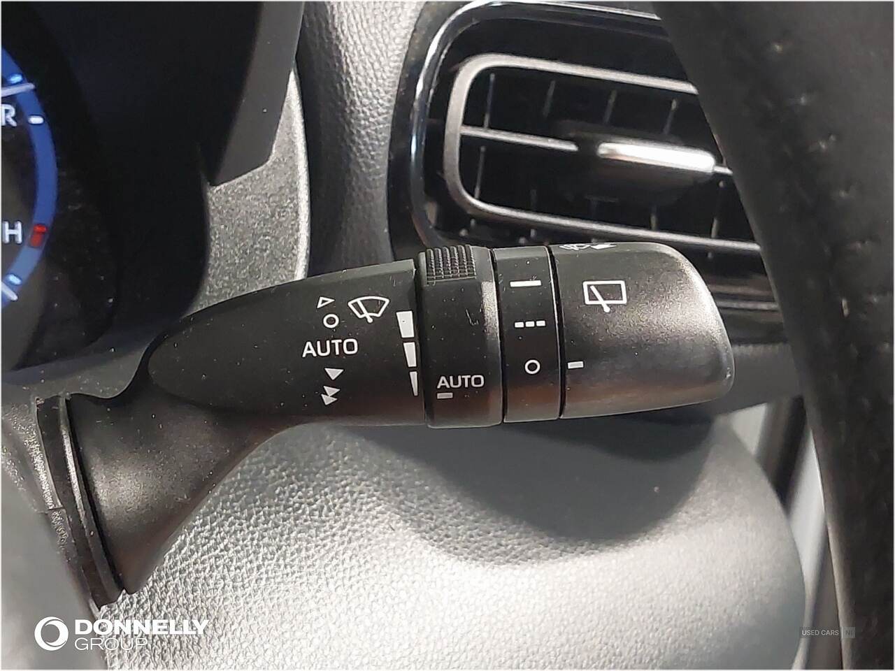Jan 2022 Toyota Yaris Cross 1.5 Hybrid Design 5dr CVT