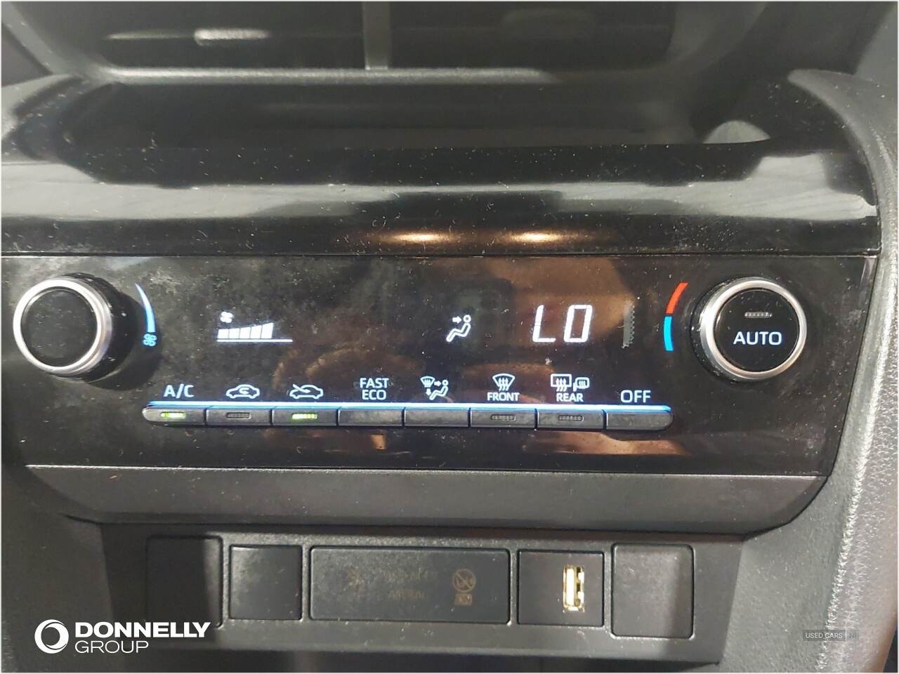 Jan 2022 Toyota Yaris Cross 1.5 Hybrid Design 5dr CVT
