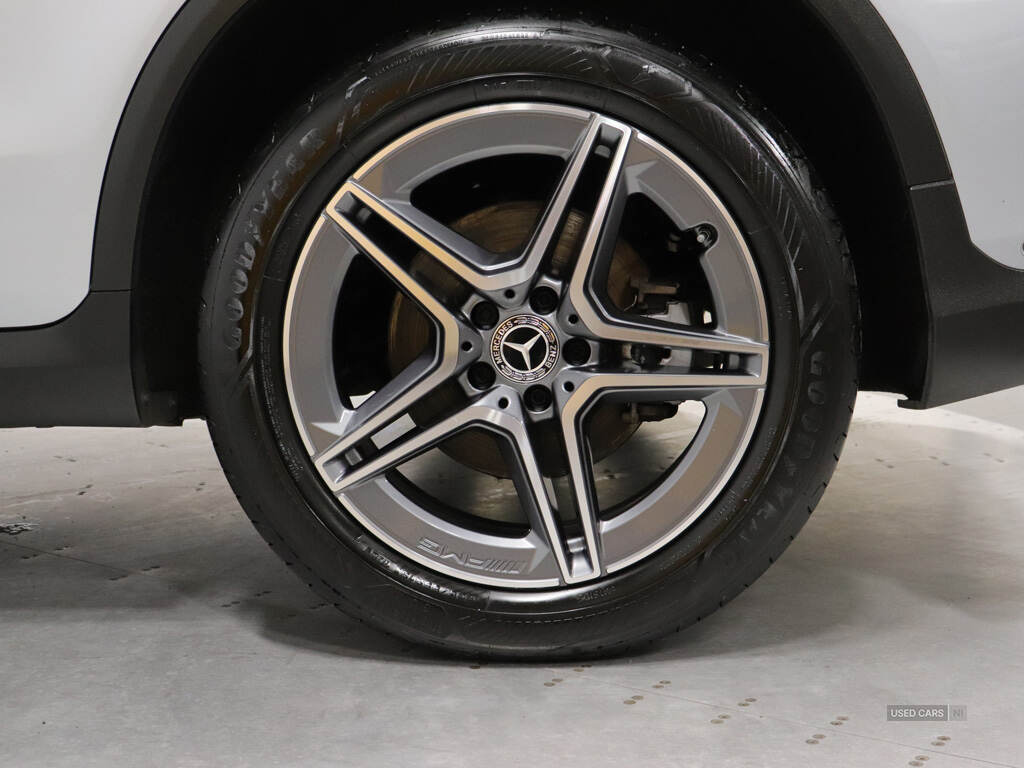 May 2022 Mercedes-Benz GLC GLC 220d 4Matic AMG Line 5dr 9G-Tronic