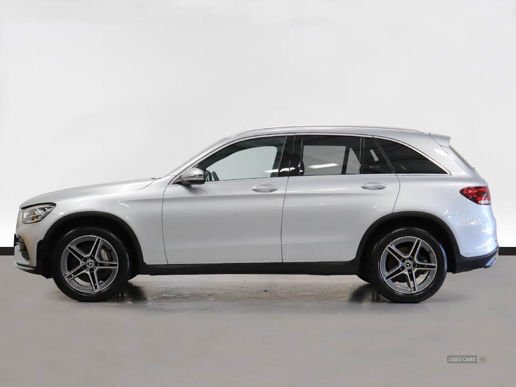 May 2022 Mercedes-Benz GLC GLC 220d 4Matic AMG Line 5dr 9G-Tronic