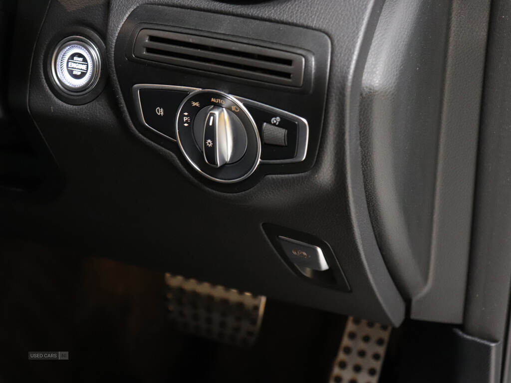 May 2022 Mercedes-Benz GLC GLC 220d 4Matic AMG Line 5dr 9G-Tronic