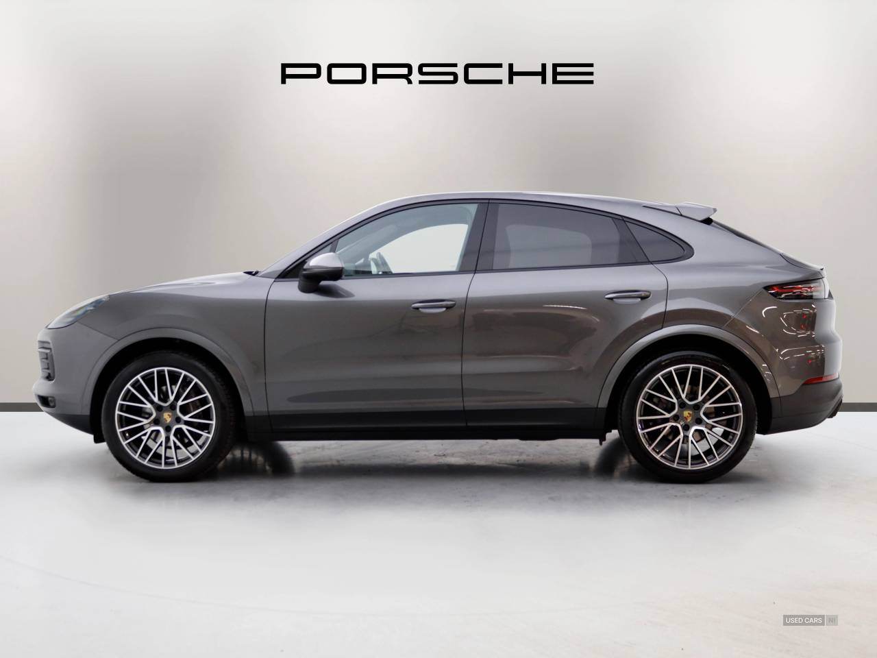 2021 Porsche Cayenne 5dr Tiptronic S