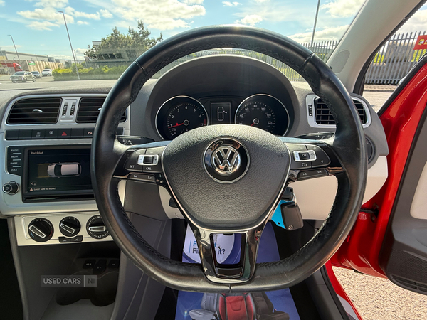 Volkswagen Polo HATCHBACK in Down