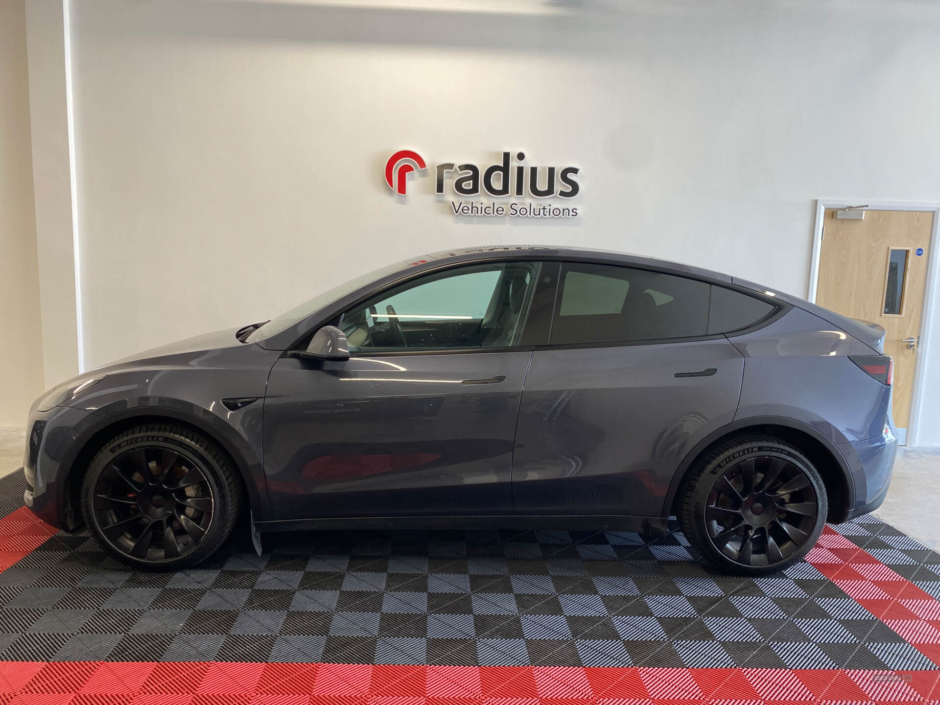Mar 2022 TESLA Model Y Long Range AWD 5dr Auto