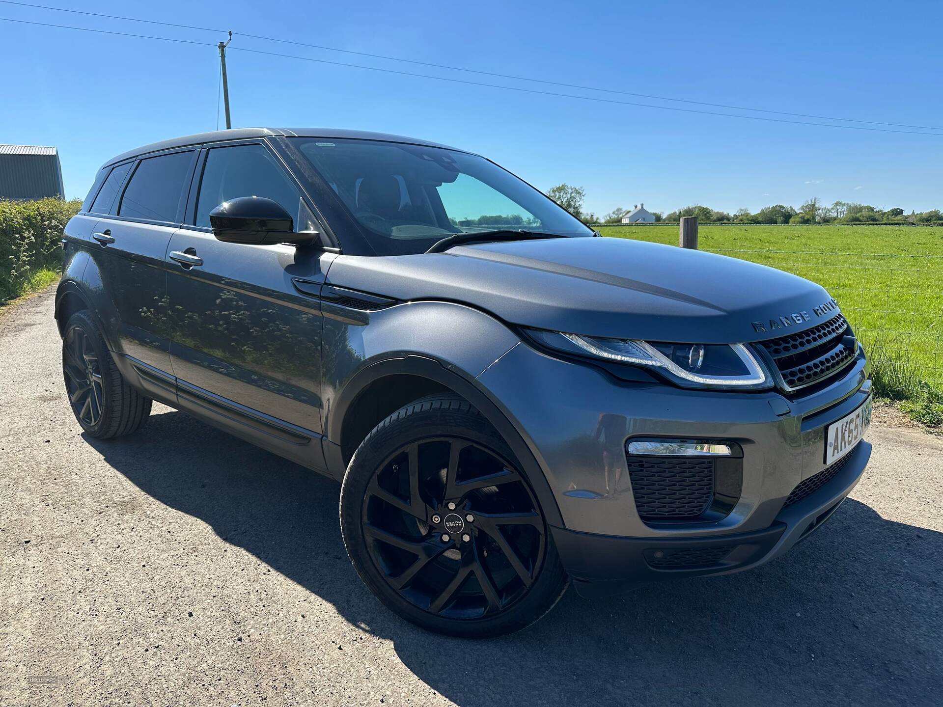 Jan 2016 Land Rover Range Rover Evoque 2.0 eD4 SE Tech 5dr 2WD