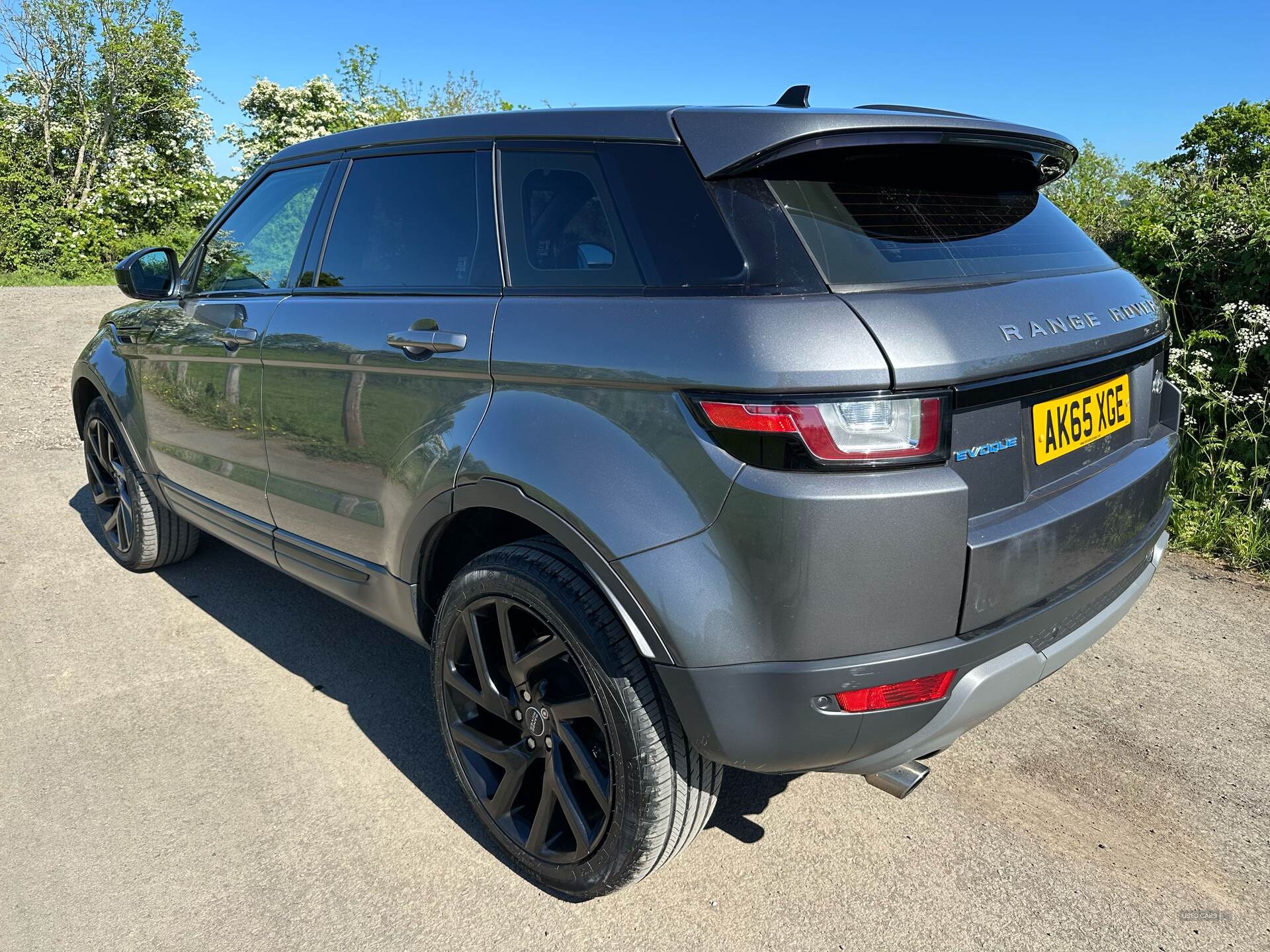 Jan 2016 Land Rover Range Rover Evoque 2.0 eD4 SE Tech 5dr 2WD