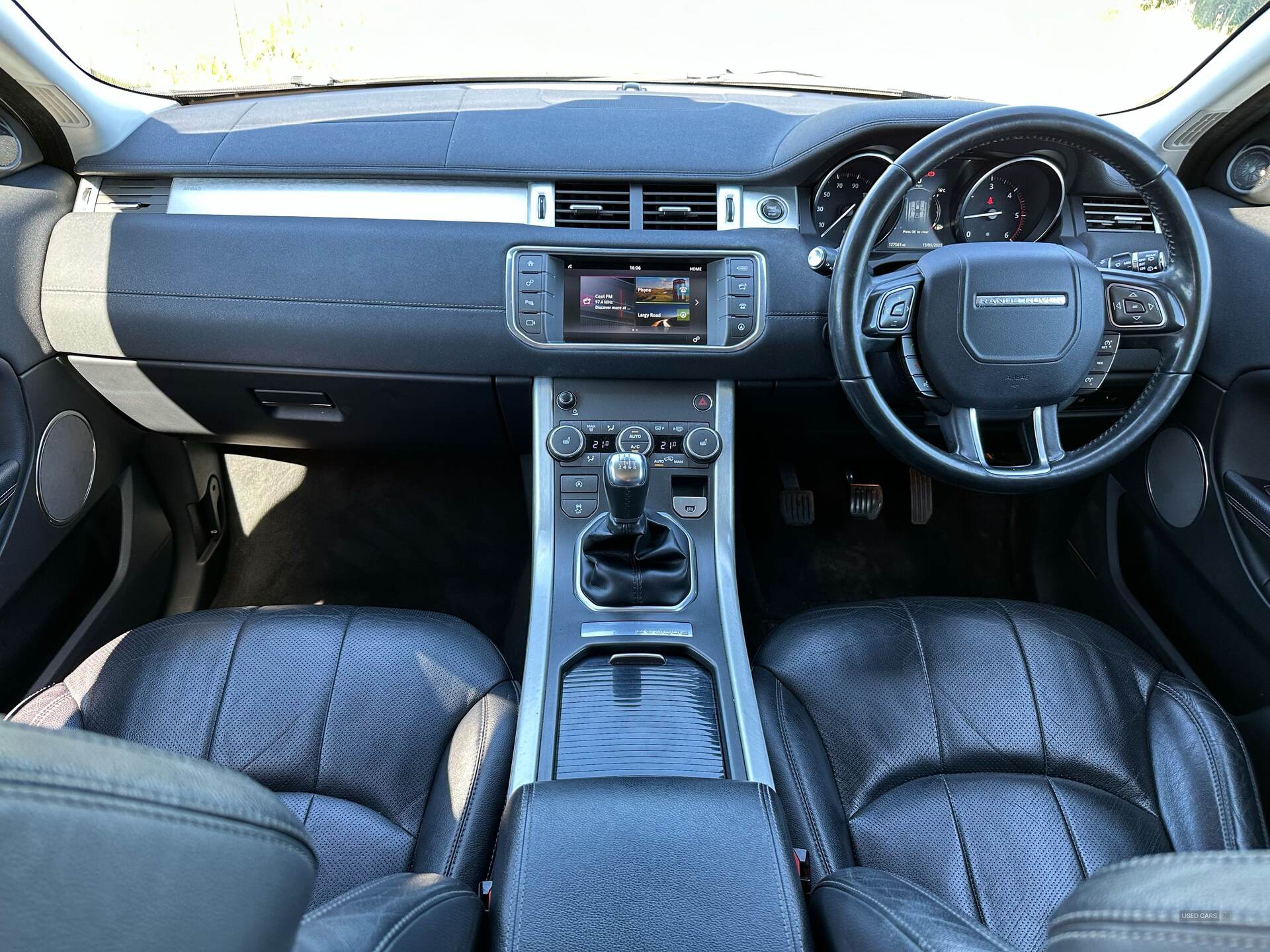 Jan 2016 Land Rover Range Rover Evoque 2.0 eD4 SE Tech 5dr 2WD