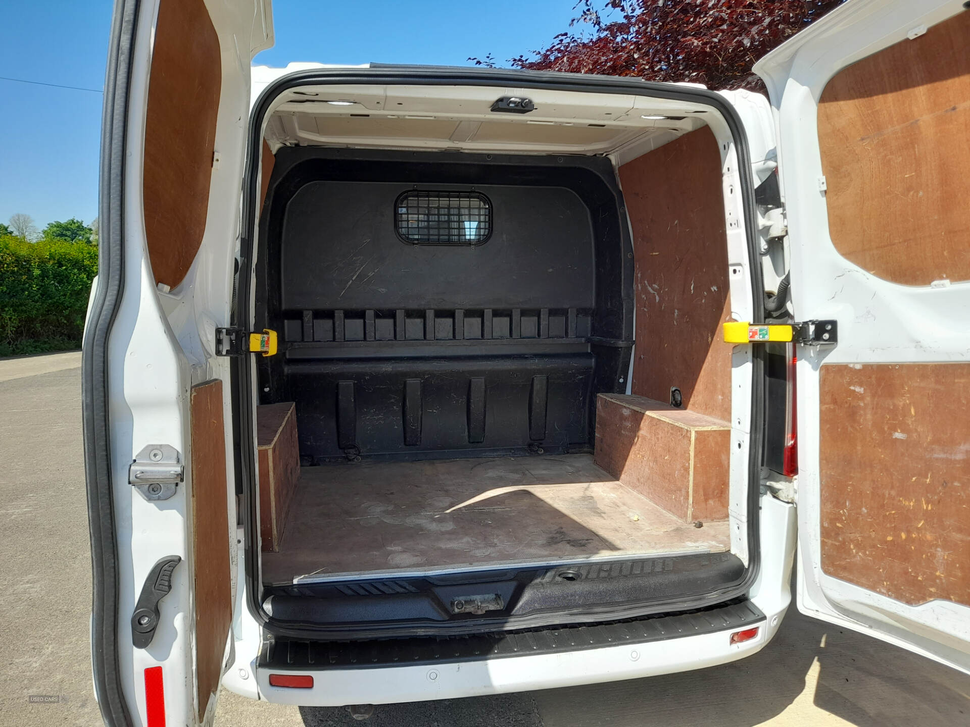Mar 2020 Ford Transit Custom 2.0 EcoBlue 130ps Low Roof D/Cab Limited Van