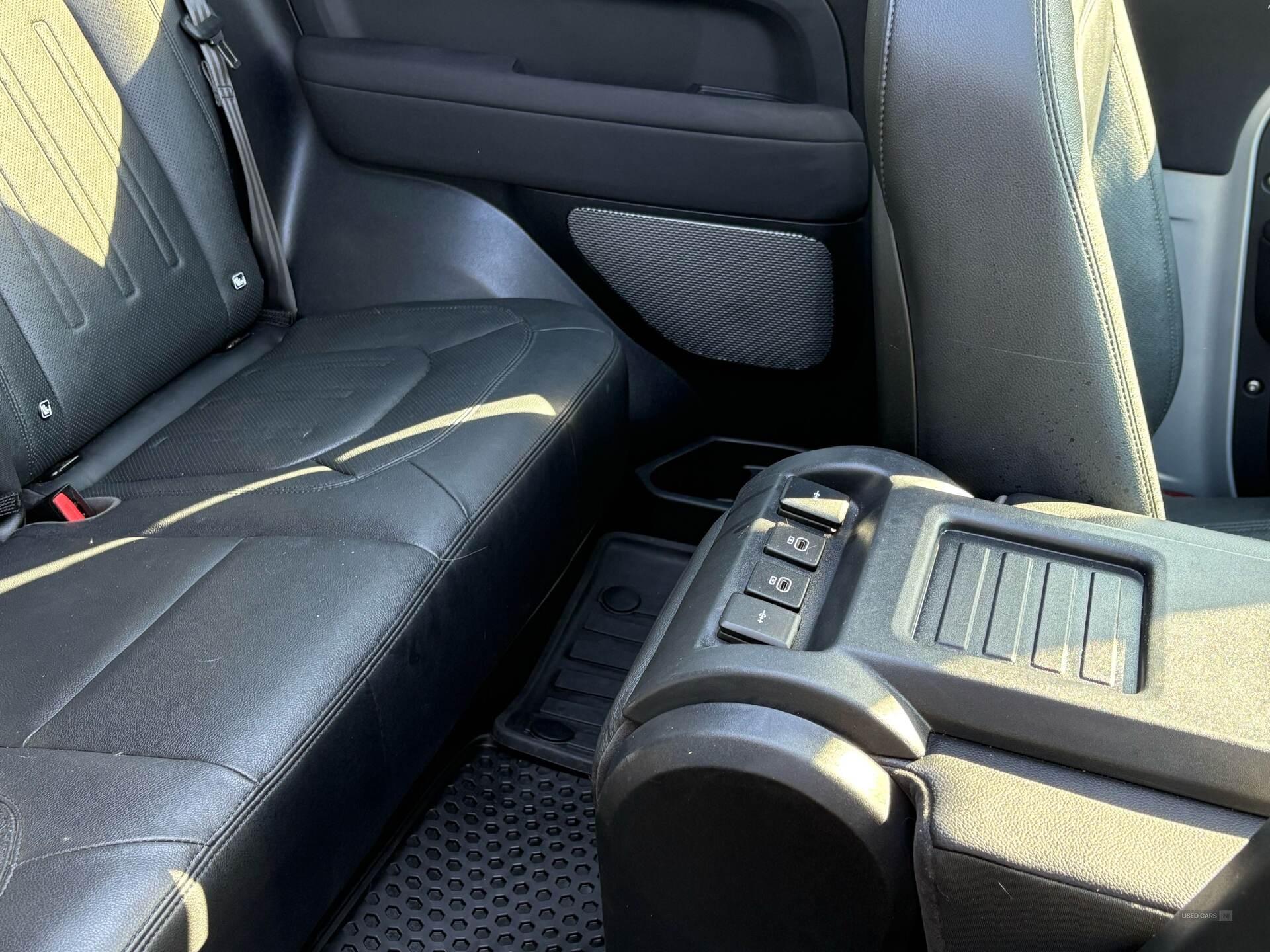 May 2021 Land Rover Defender 3.0 D250 First Edition 90 3dr Auto [6 Seat]