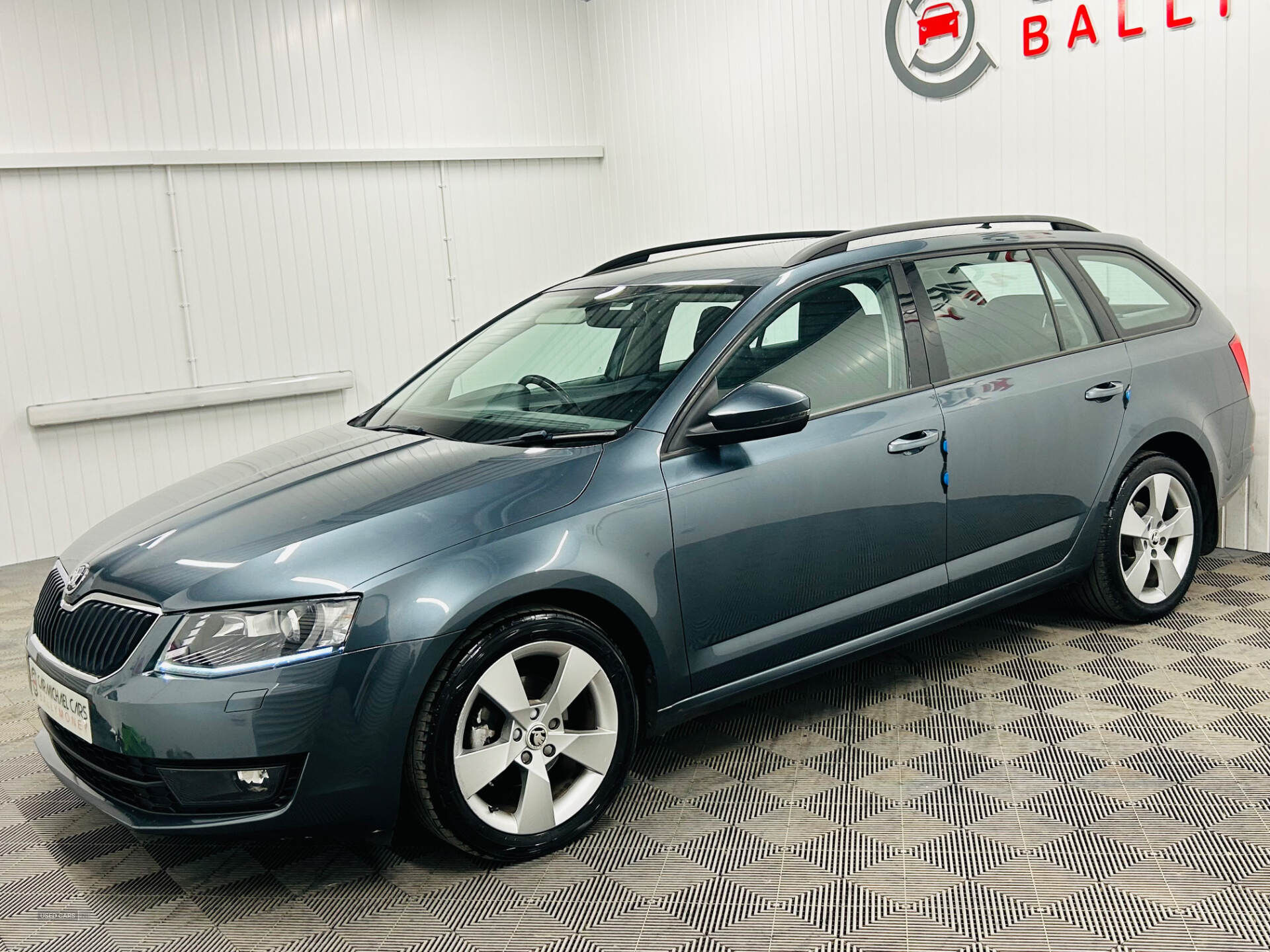 Skoda Octavia DIESEL ESTATE in Antrim