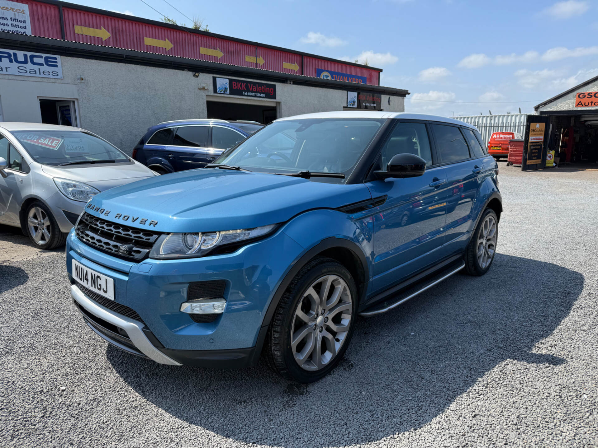 Land Rover Range Rover Evoque DIESEL HATCHBACK in Down