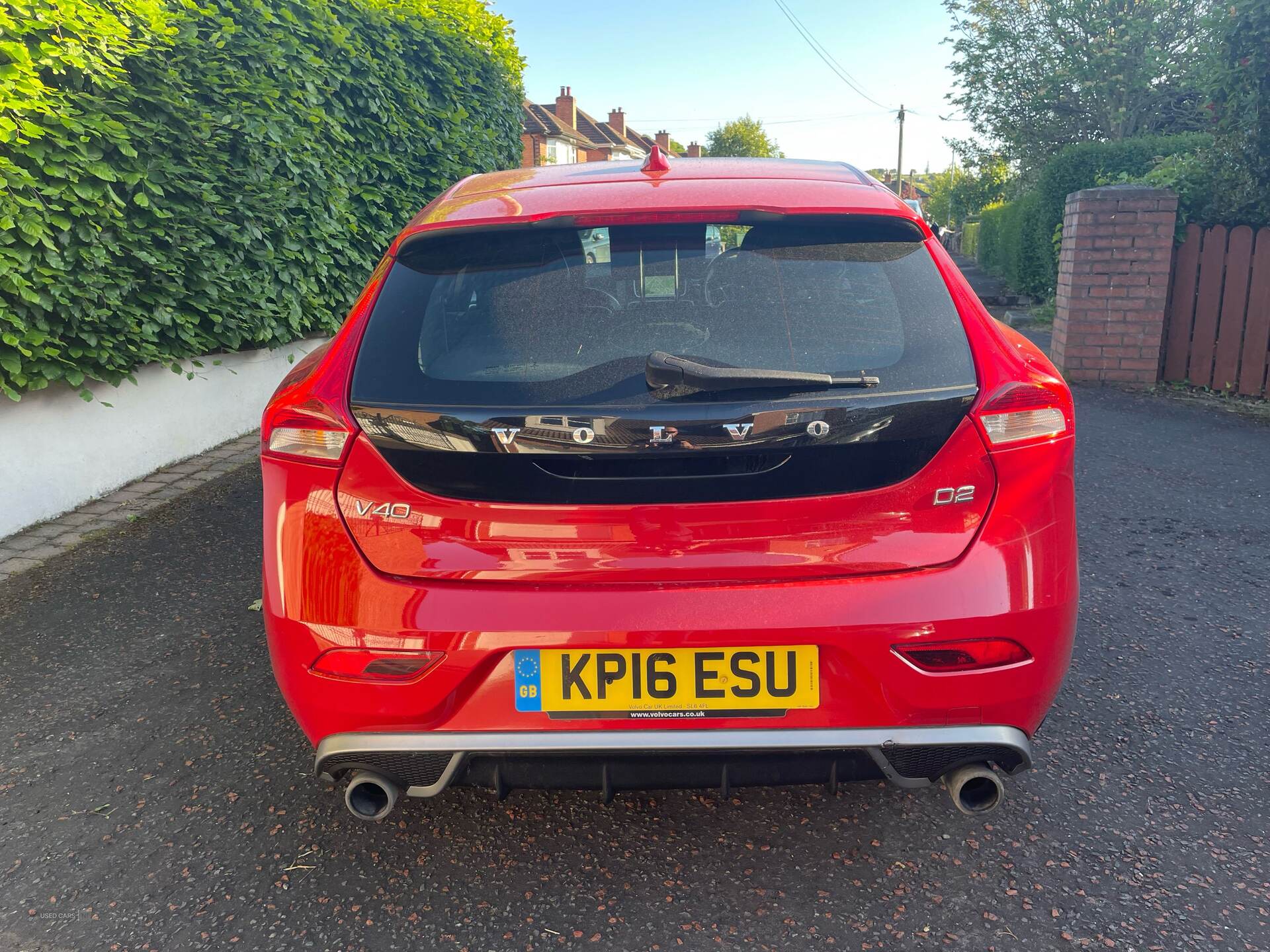 Mar 2016 Volvo V40 D2 [120] R DESIGN Lux Nav 5dr