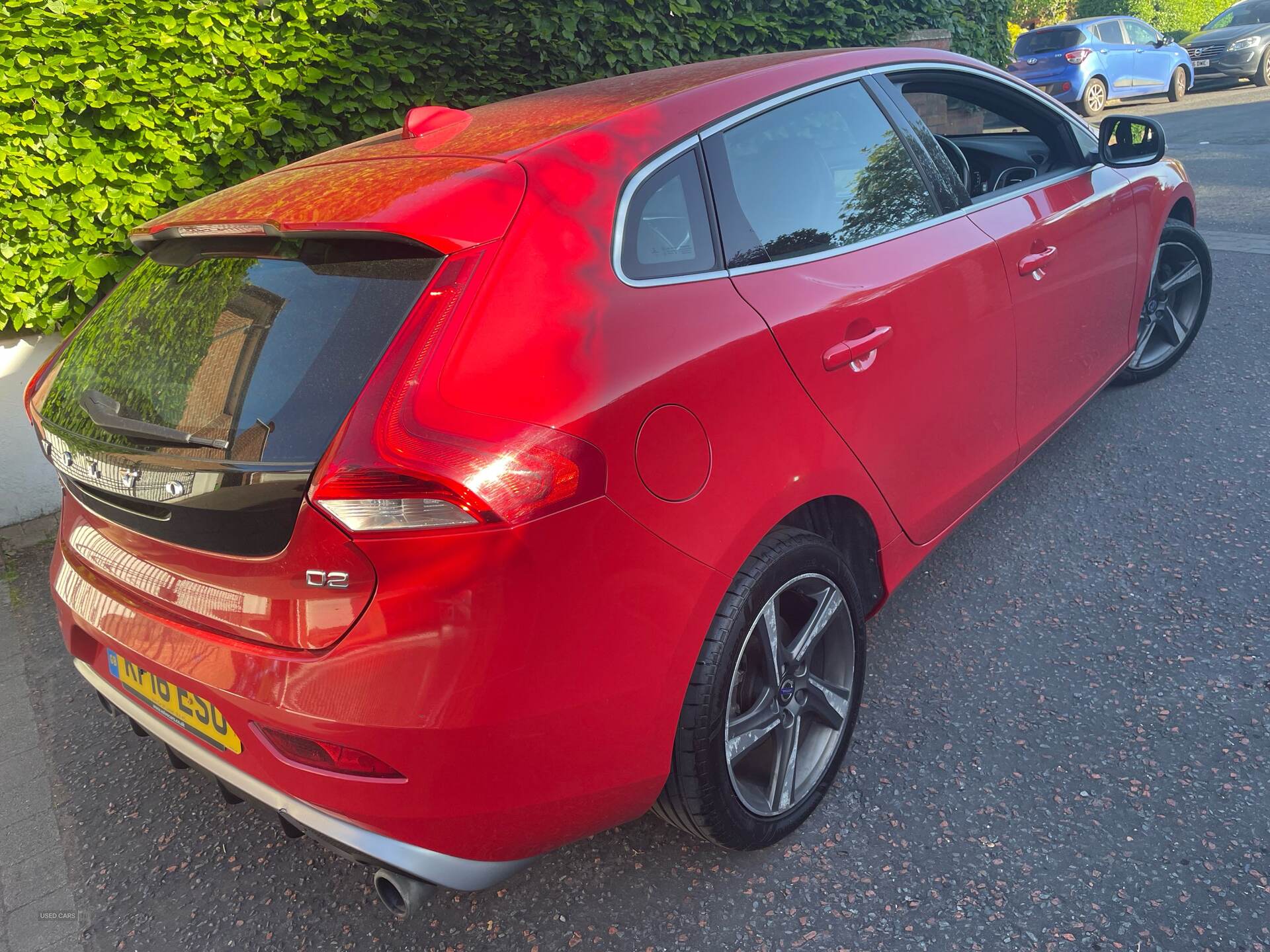 Mar 2016 Volvo V40 D2 [120] R DESIGN Lux Nav 5dr
