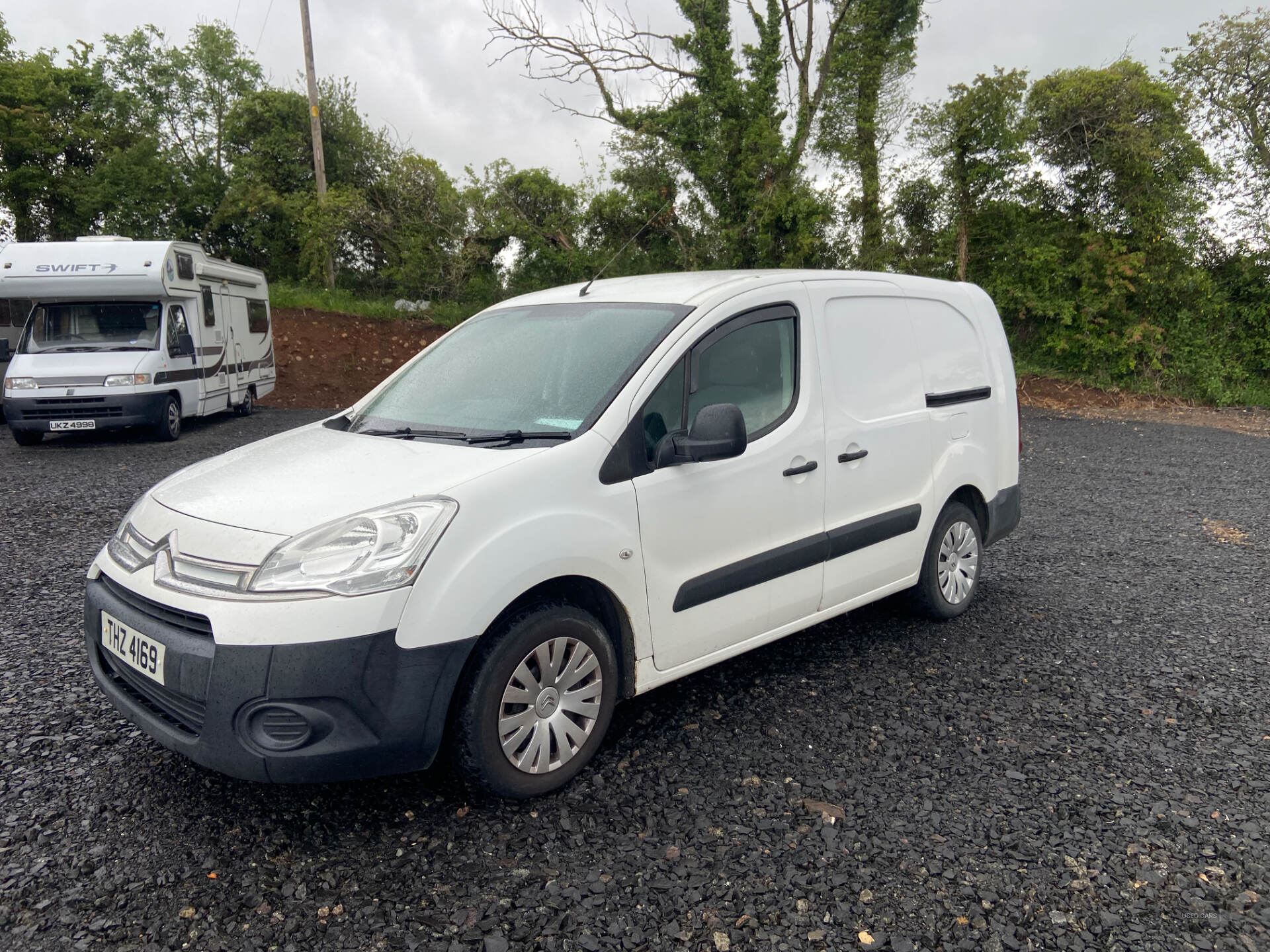 May 2015 Citroen Berlingo 1.6 HDi 725kg Crew Van X 90ps