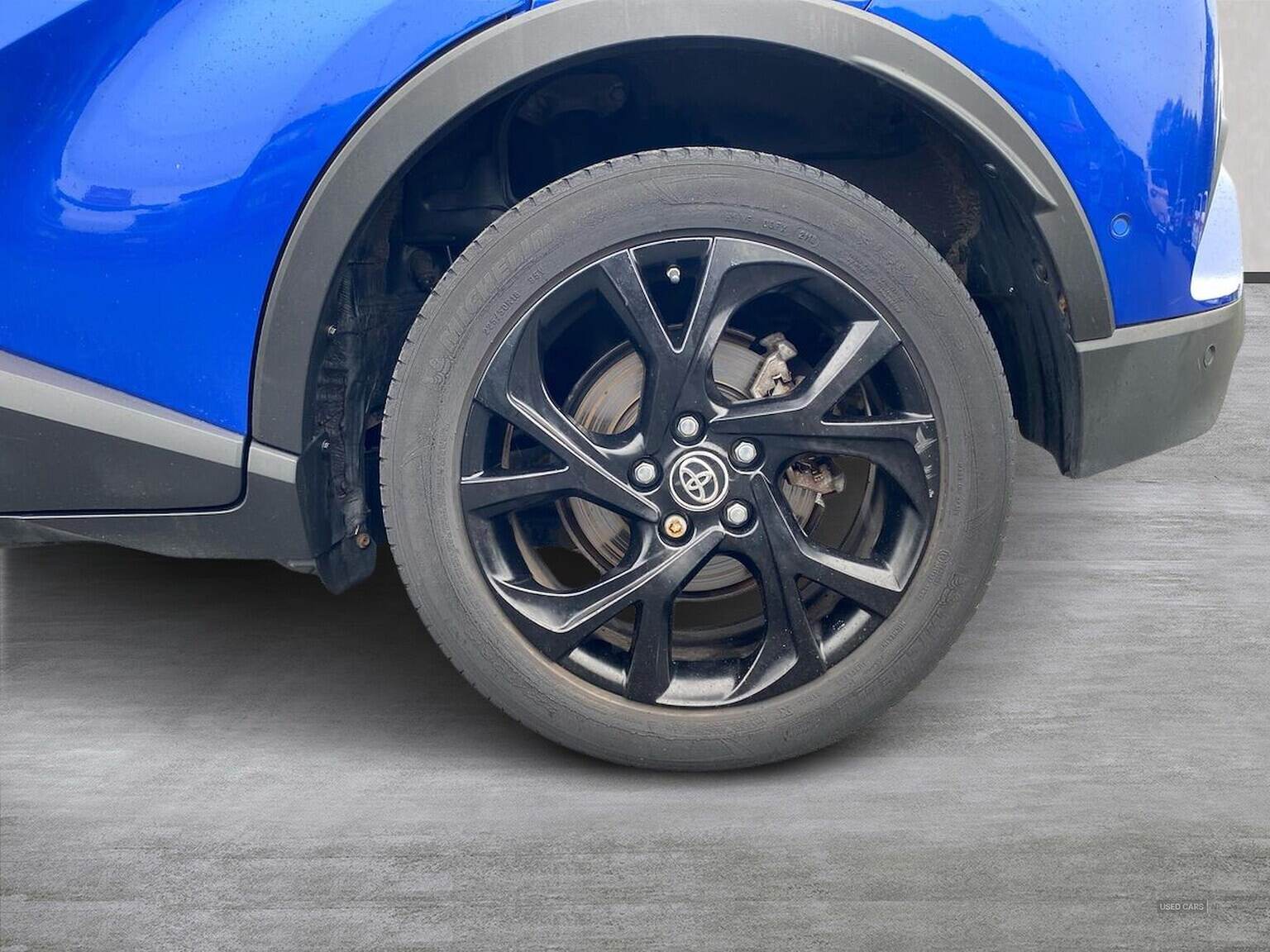 Sep 2018 Toyota C-HR 1.8 Hybrid Dynamic 5Dr Cvt