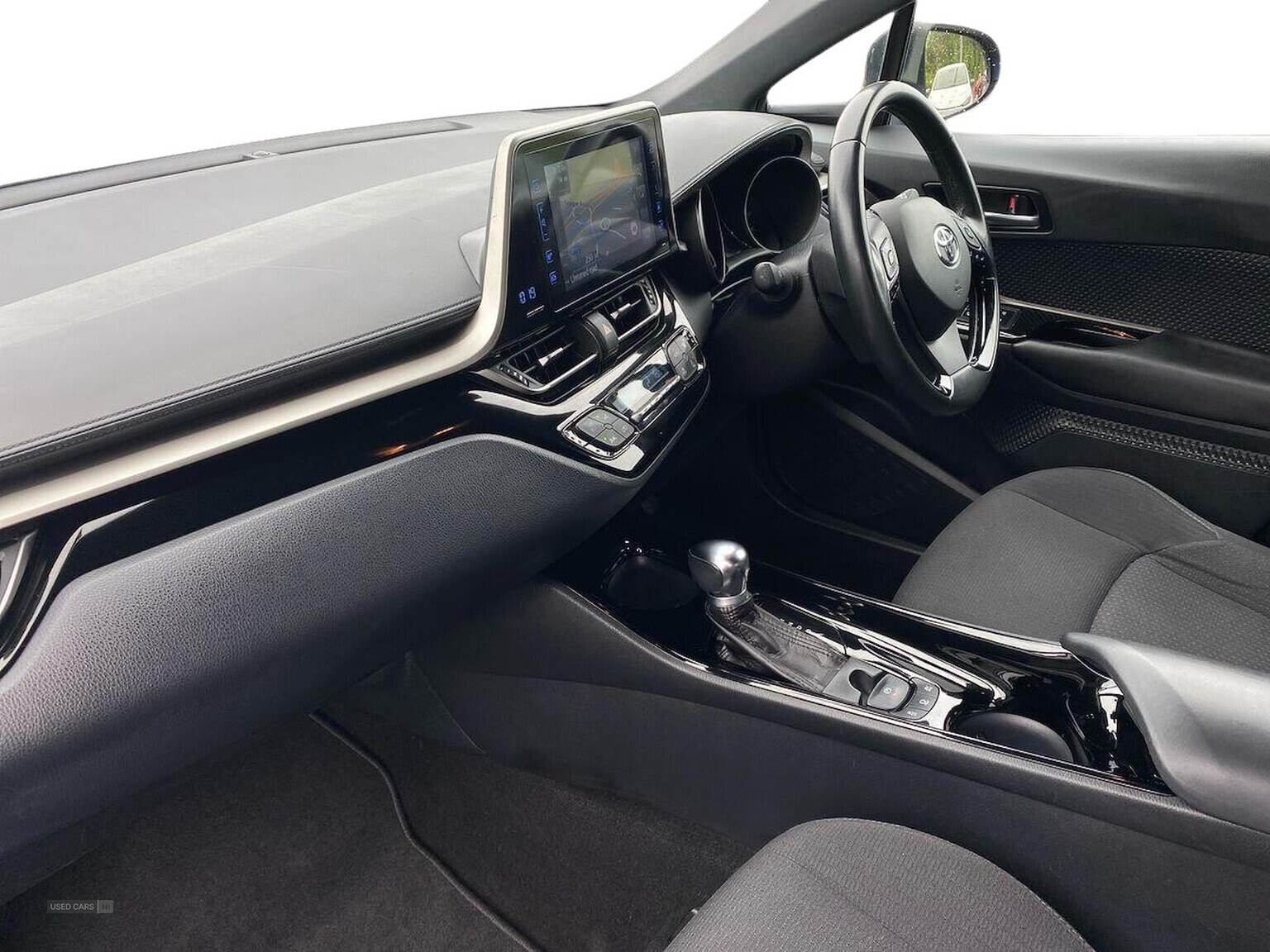 Sep 2018 Toyota C-HR 1.8 Hybrid Dynamic 5Dr Cvt
