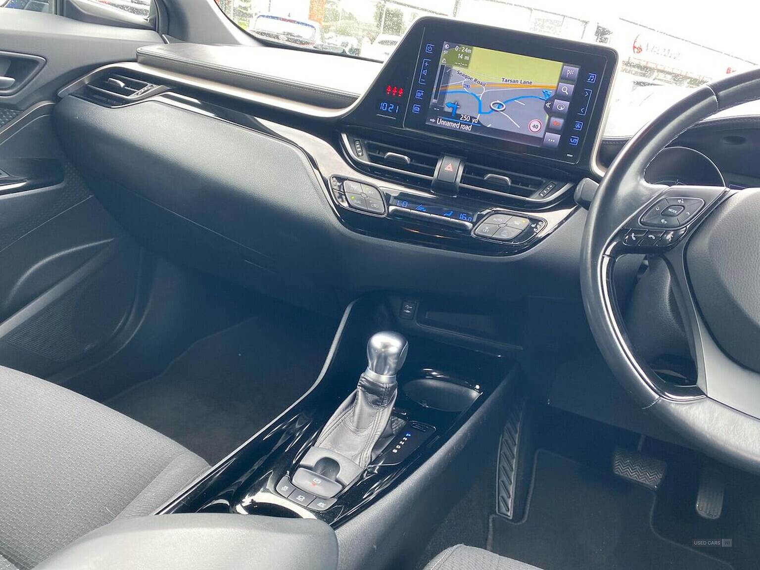 Sep 2018 Toyota C-HR 1.8 Hybrid Dynamic 5Dr Cvt