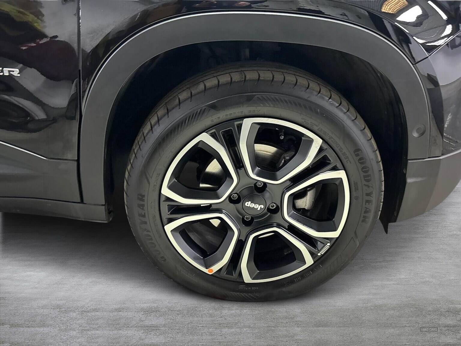 Oct 2024 Jeep Avenger 1.2 E-Hybrid Summit 5Dr Dct