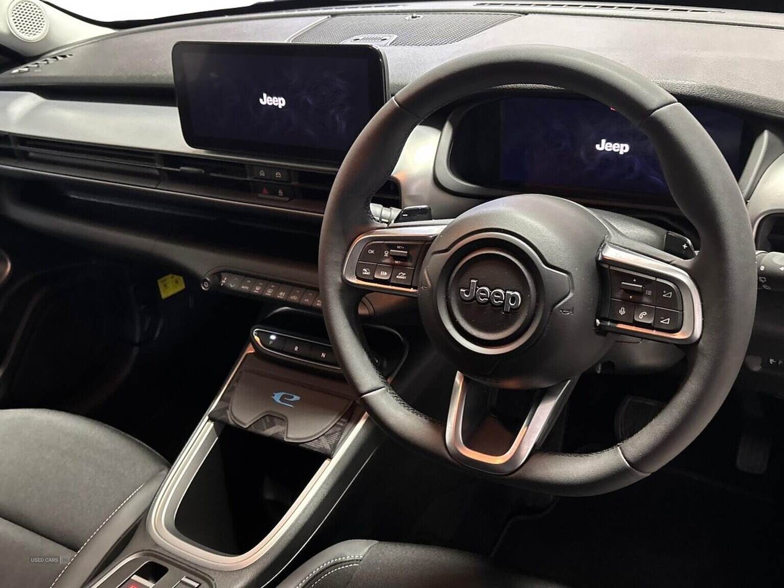 Oct 2024 Jeep Avenger 1.2 E-Hybrid Summit 5Dr Dct