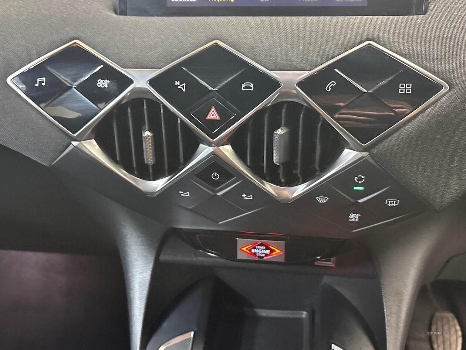 Jun 2021 DS DS3 CROSSBACK 1.2 Puretech Elegance 5Dr