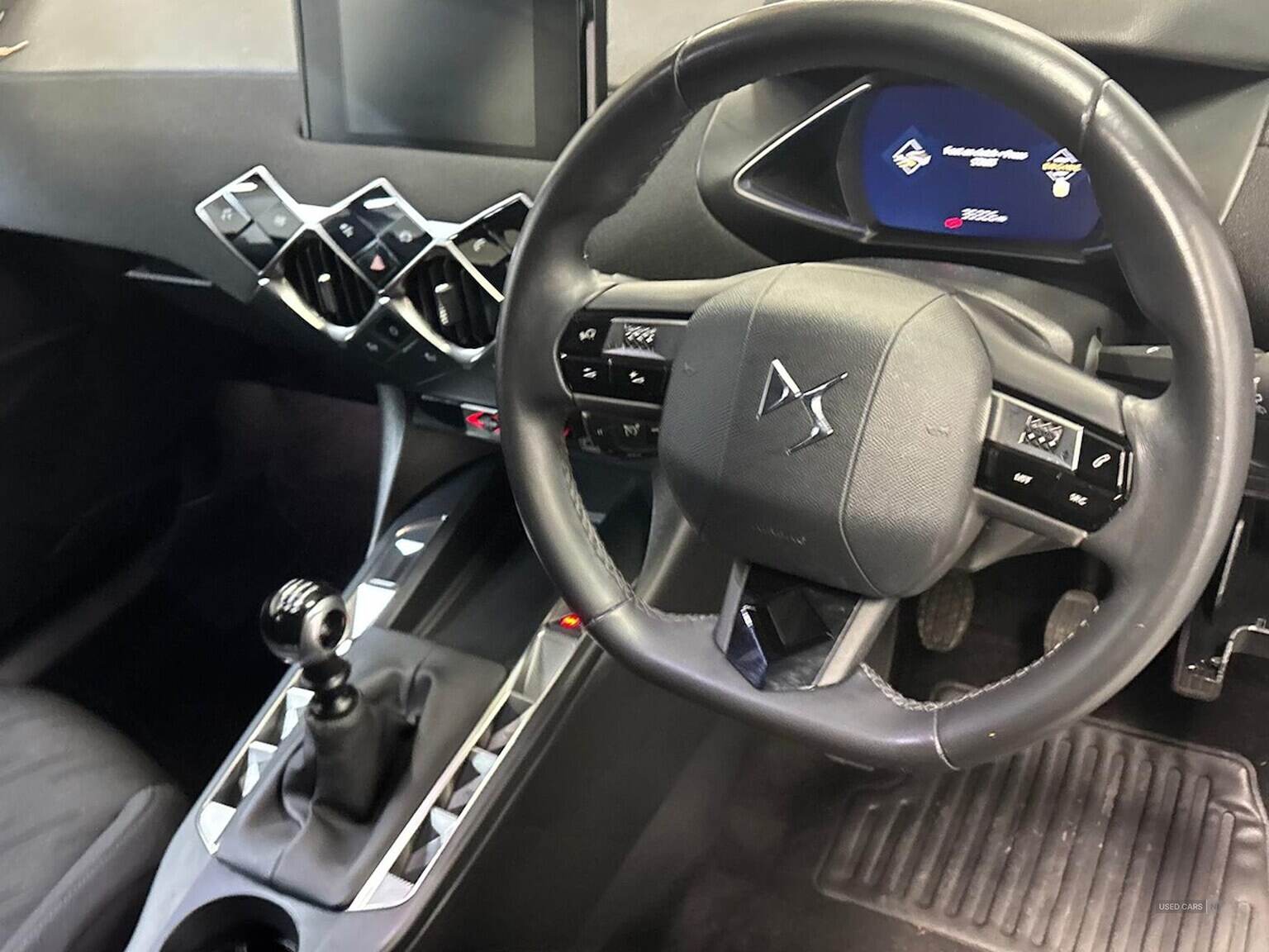 Jun 2021 DS DS3 CROSSBACK 1.2 Puretech Elegance 5Dr